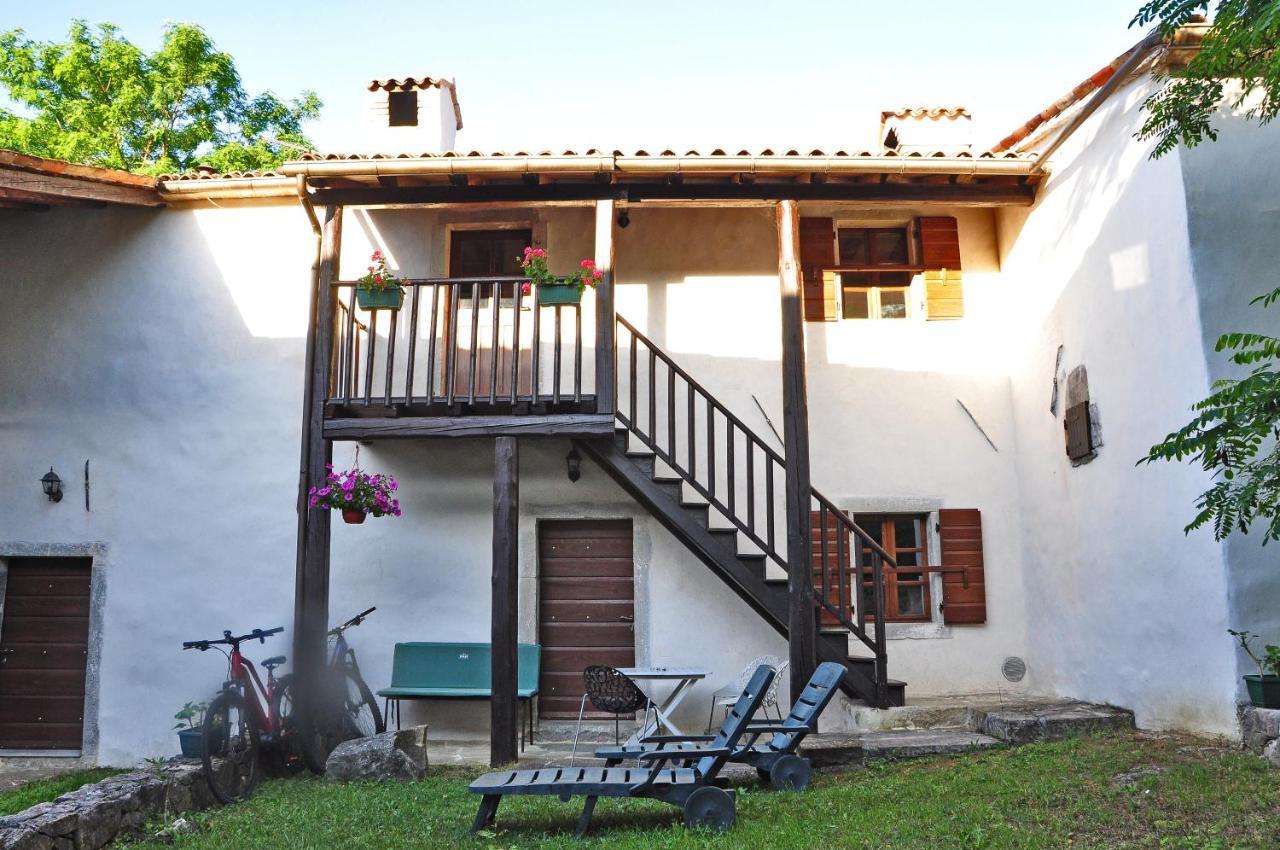 Traditional Stone House Kotli Buzet Exterior photo