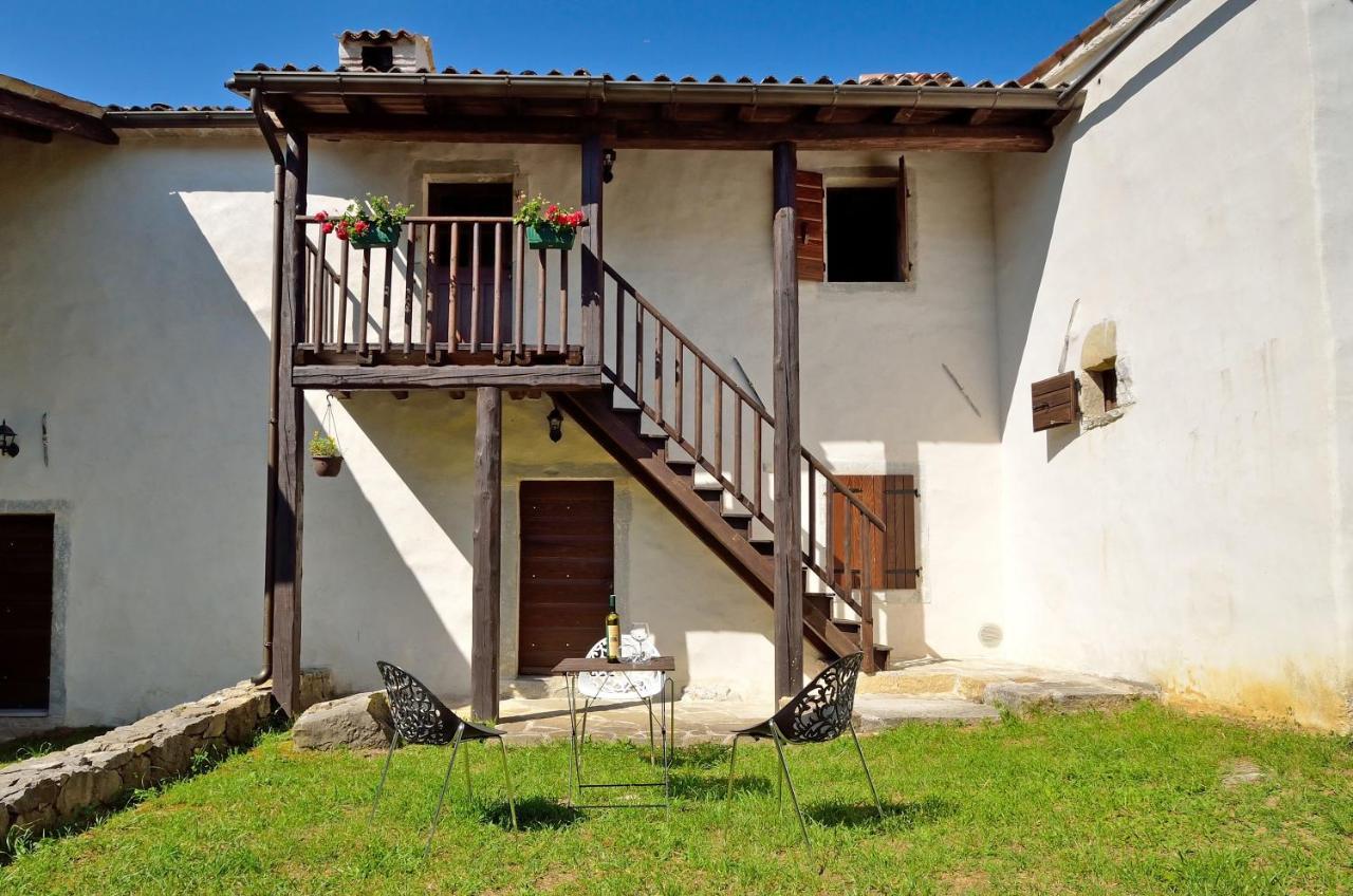 Traditional Stone House Kotli Buzet Exterior photo