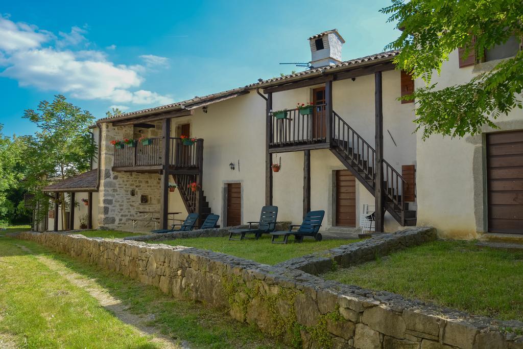 Traditional Stone House Kotli Buzet Exterior photo